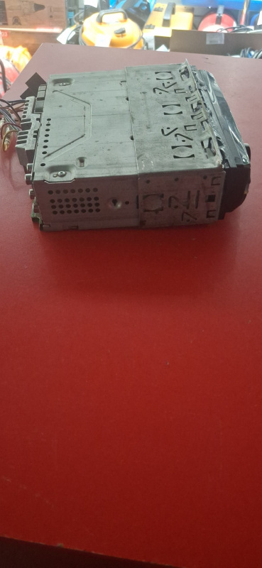 Автомагнитола Pioneer DEH-6400BT