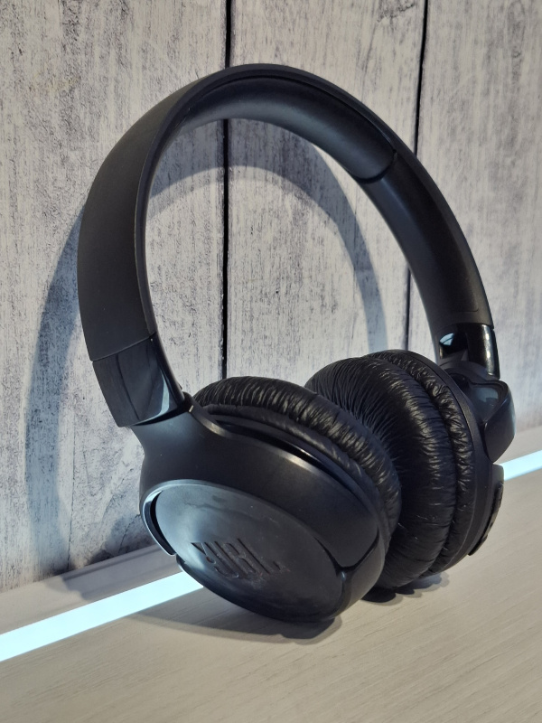 Наушники JBL TUNE 520BT