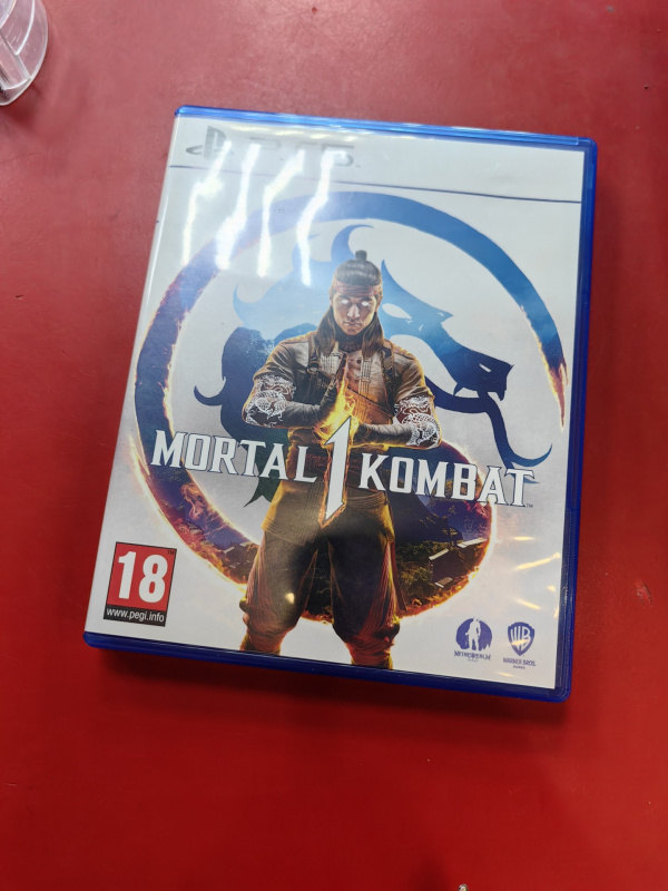 Игра Sony mortal kombat 11